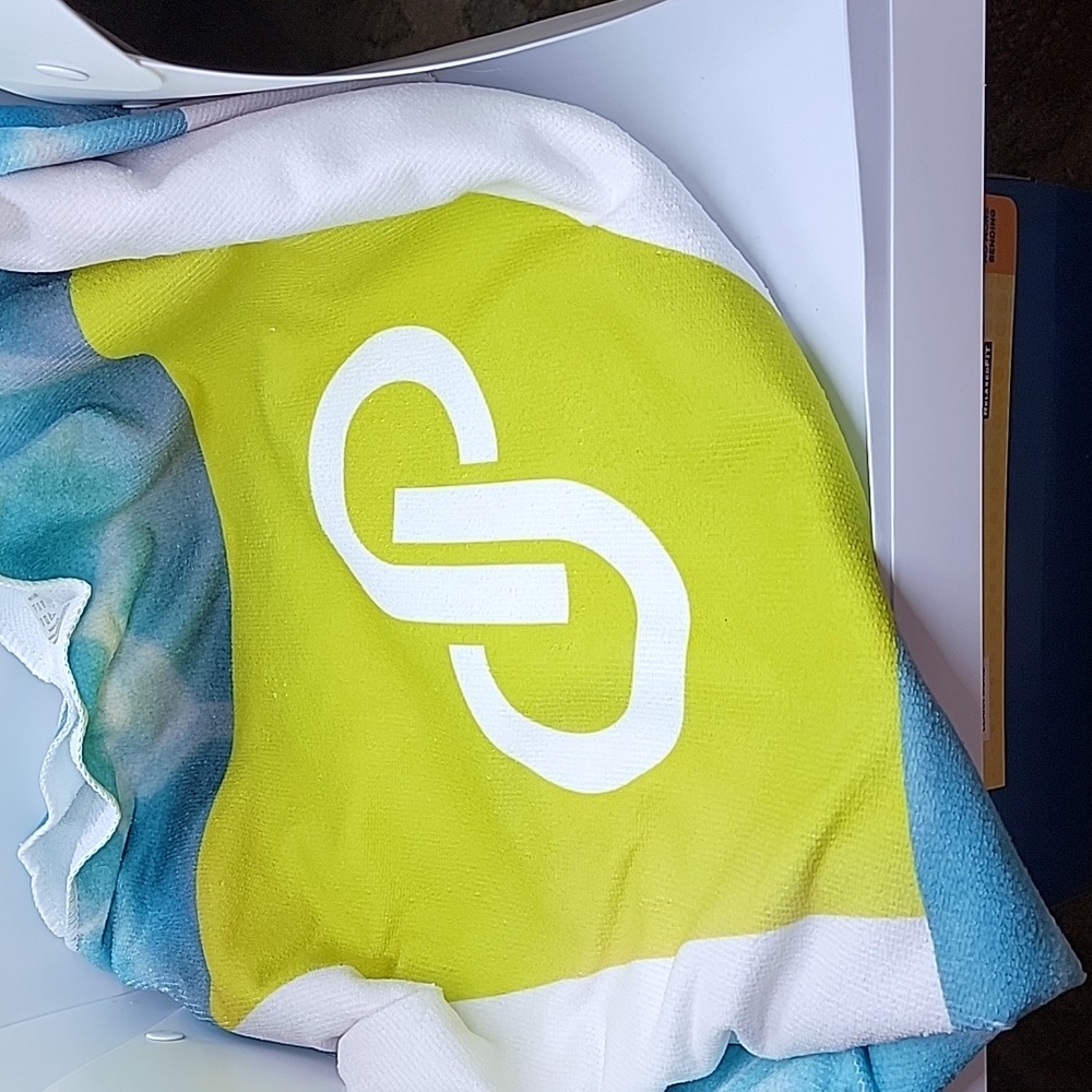 Poshmark swag beach towel Posh swag Posh towel Microfiber teal green white